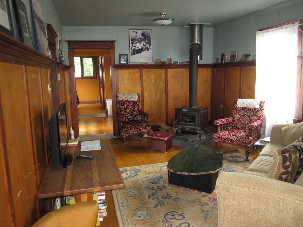 Historical Guest House Whitehorse Extérieur photo